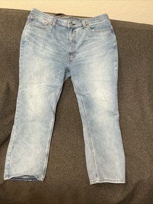 Levi's 541 Athletic Taper jeans in a light wash denim 