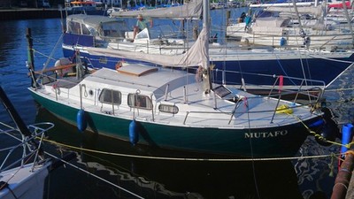 Jollenkreuzer (89') Stahl 8,33 x 3,00m, Nanni-Diesel 37 PS (09')