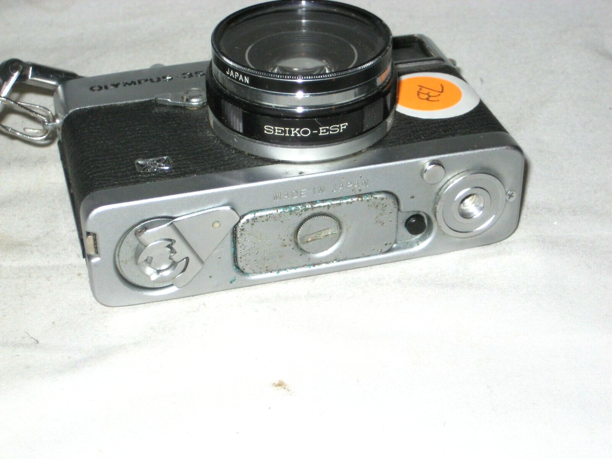 Vintage Olympus-35 EC2 - 35mm Film Camera with 1:28 Lens - PARTS