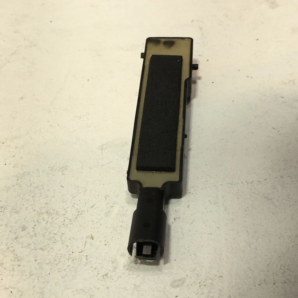 18-24 AUDI S5 SPORTBACK DELANTERO PASAJERO MANIJA PUERTA LATERAL SENSOR DE ENTRADA SIN LLAVE OEM Foto 4 de 4