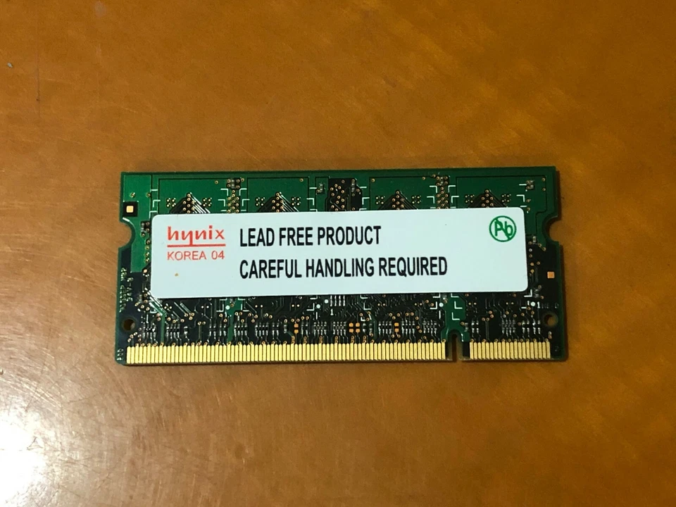 Lot of 2 Hynix HYMP564S64BP6-C4-AB SODIMM 512MB DDR2 533 PC2-4200 RAM Memory - Image 2 of 3