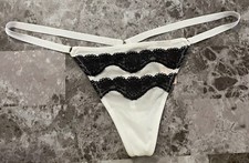 NWT VICTORIA'S SECRET O/S WHITE SMOOTH BLACK LACE VINTAGE RARE V STRING PANTIES
