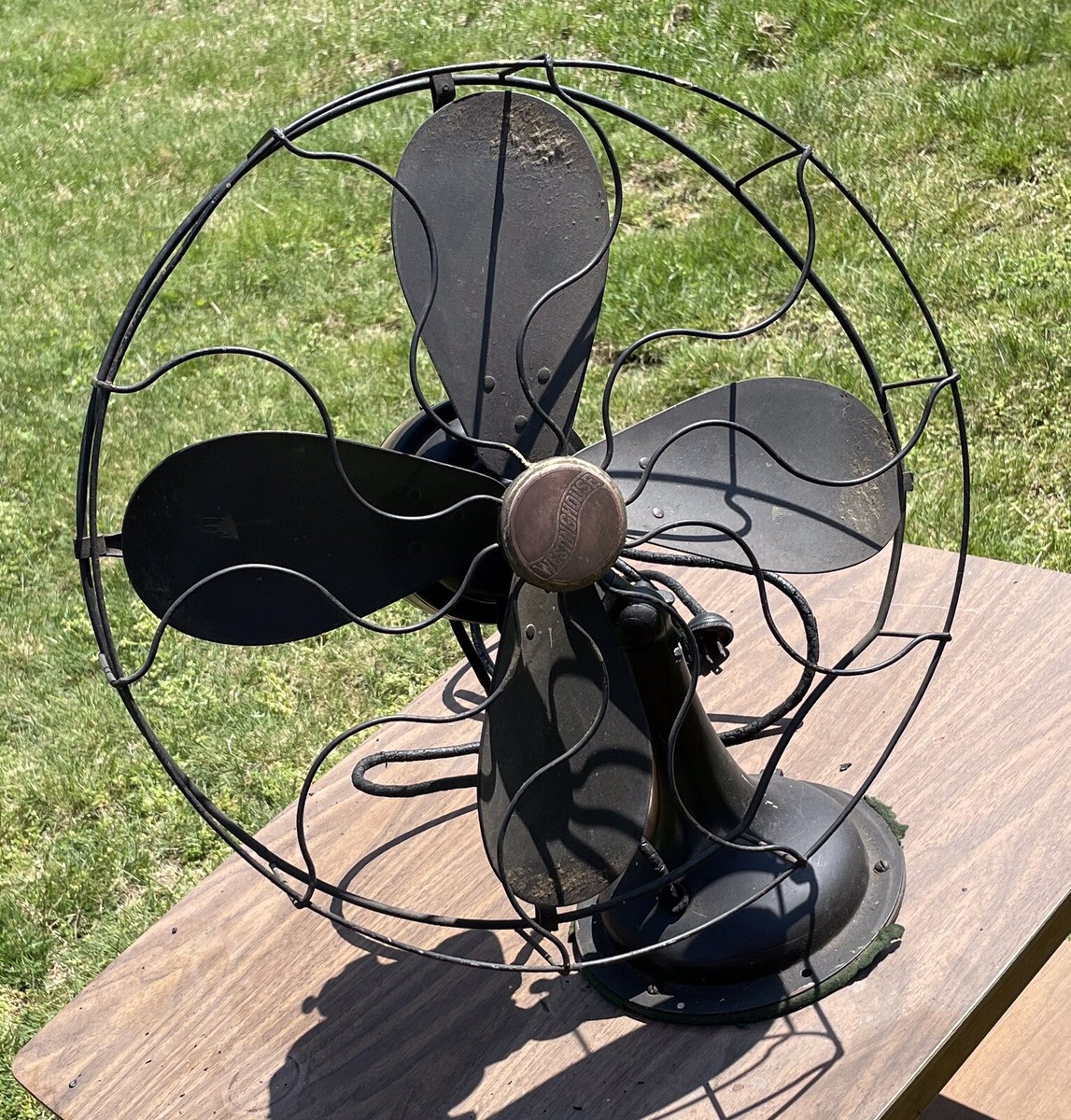 westinghouse 扇風機 Amazon.com: Westinghouse 18-Inch Oscillating Stand Fan - 3