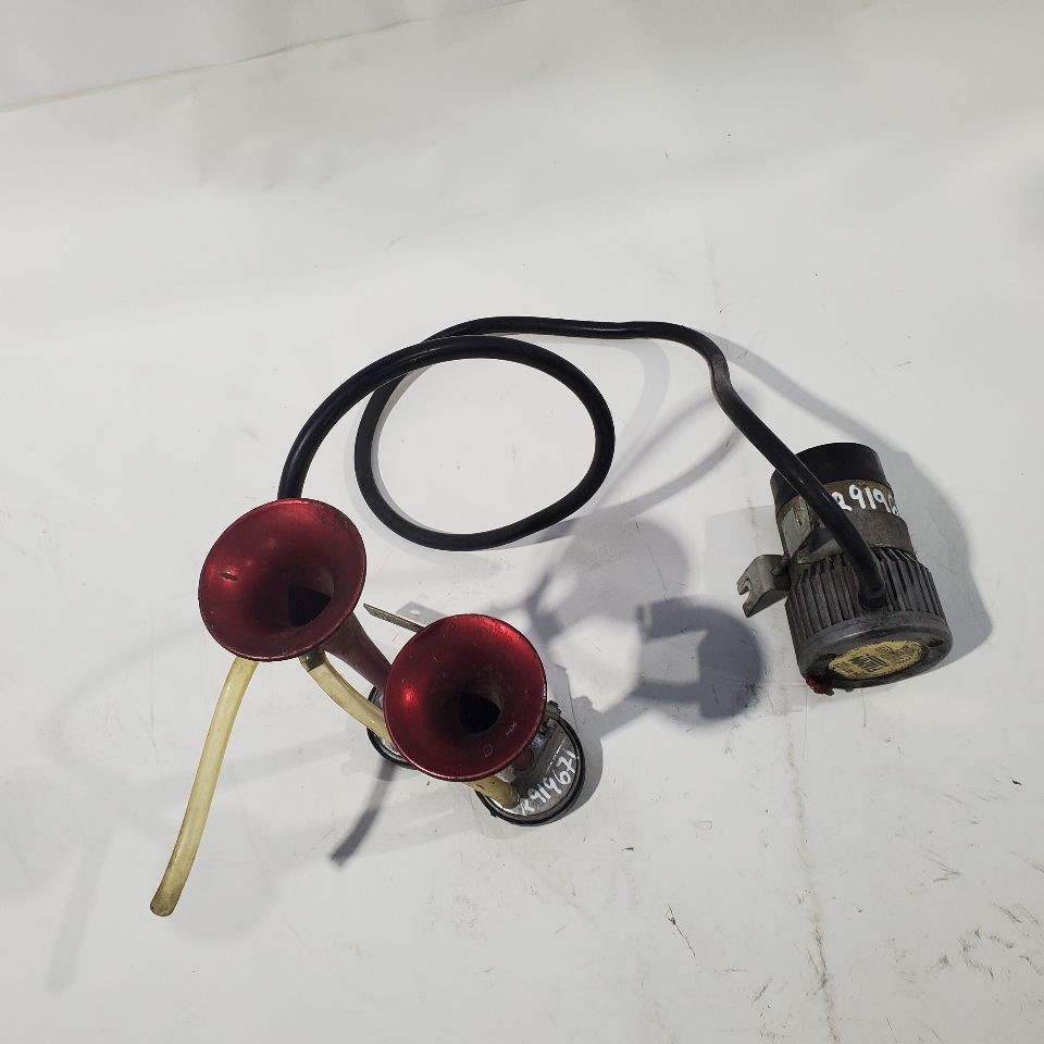 Used Horn fits: 1991 Bentley TURBO R  Grade C