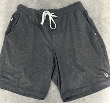 Vuori Men's Gray Athletic Knit Shorts Medium Polyester Drawstring Stretch