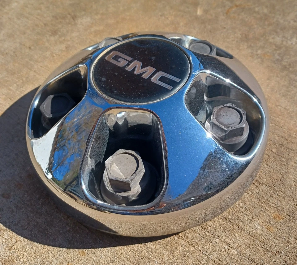 Tapa central GMC Safari, cromada, 1996-2002 número de pieza 15697614 01 Foto 2 de 3