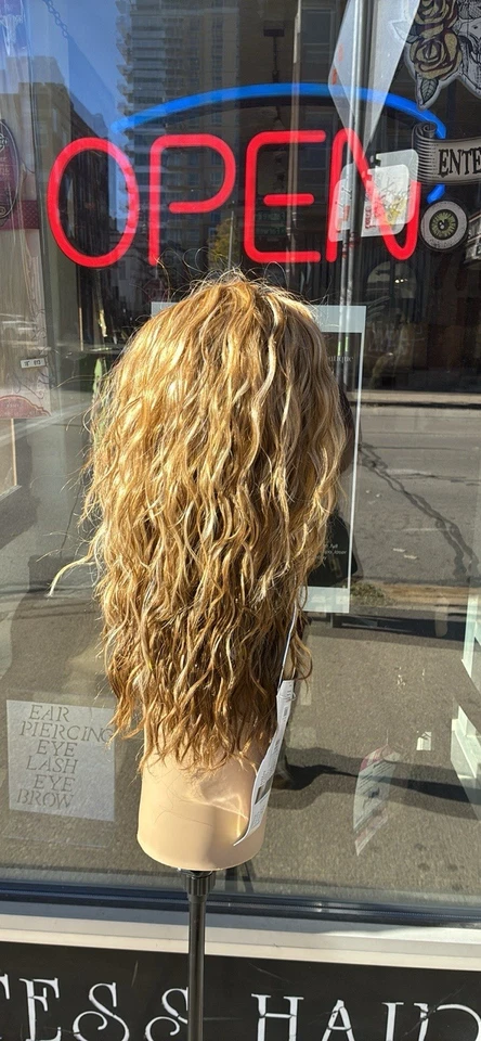 Vivica a Fox Wig - Image 2 of 2