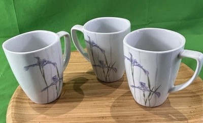 Set Of 3 Corelle Coordinates Tall Coffee Mugs Cups Shadow Iris Floral