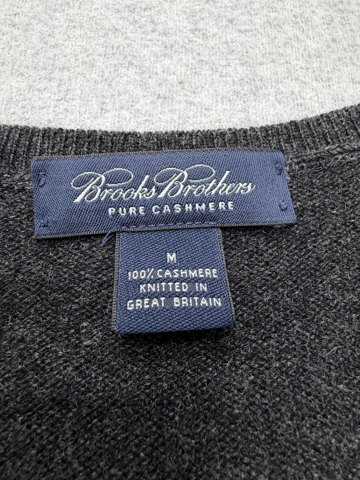 Свитер мужской Brooks Brothers средний серый чистый 100% кашемир V-образный вырез сделано в Великобритании - Изображение 2 из 4