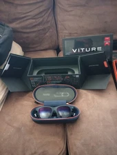 VITURE One XR/AR Smart Glasses 120 Full HD Harmon Audio W 128G Neckband og boxes