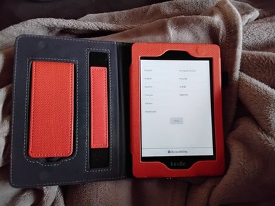 Amazon Kindle EBook Reader Paperwhite 10. Generation 8 GB, WiFi, Mit Case