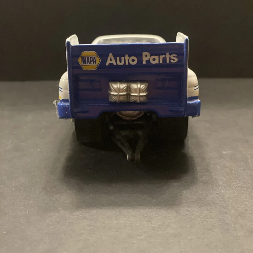 Carreras Campeones Tim Wilkerson NAPA Auto Parts 1997 Dodge Funny Car 1/24 Sin Caja Foto 4 de 4