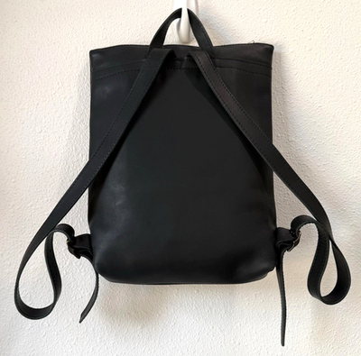 Portland Leather Goods Black Laptop Backpack Large Handbag  display picture 1