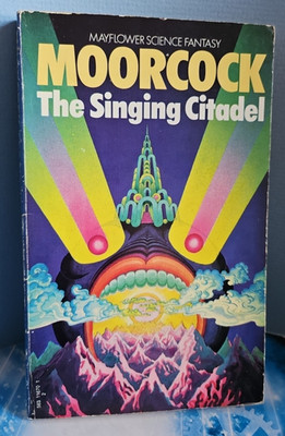 Michael Moorcock. The Singing Citadel. Mayflower Sci-fi Fantasy 1974
