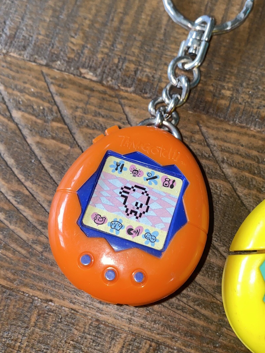 x2 Lot 1997 Tamagotchi Keychains McDonald's Happy Meal Toys