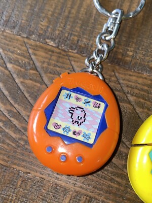 x2 Lot 1997 Tamagotchi Keychains McDonald's Happy Meal Toys