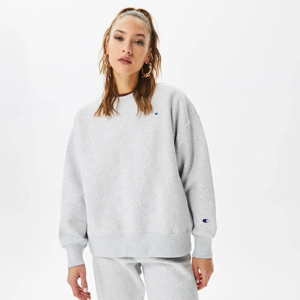 Champion oversized hotsell sweatshirt womens