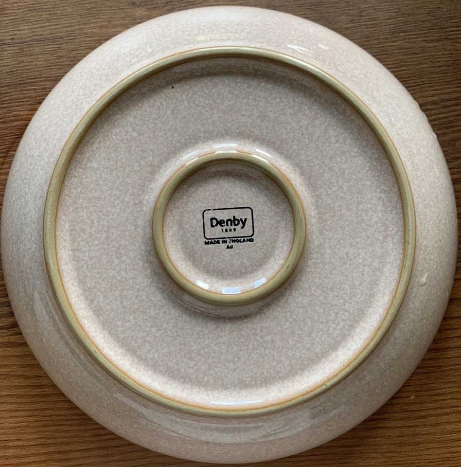 Denby pasta/ Salad bowls in blush pink / move speckled X2 Made In England - Image 3 of 4