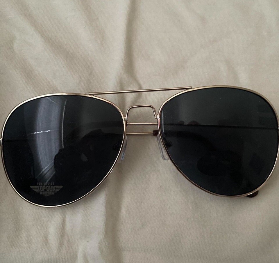 Top Gun Maverick Backpack Shirt Sunglasses Pin Tom Cruise Collectible