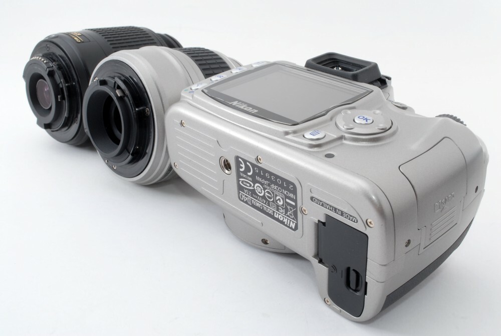 Nikon D40 6.1MP 18-55/55-200mm Lens Set Silver [Exc+++] w/8GB SD