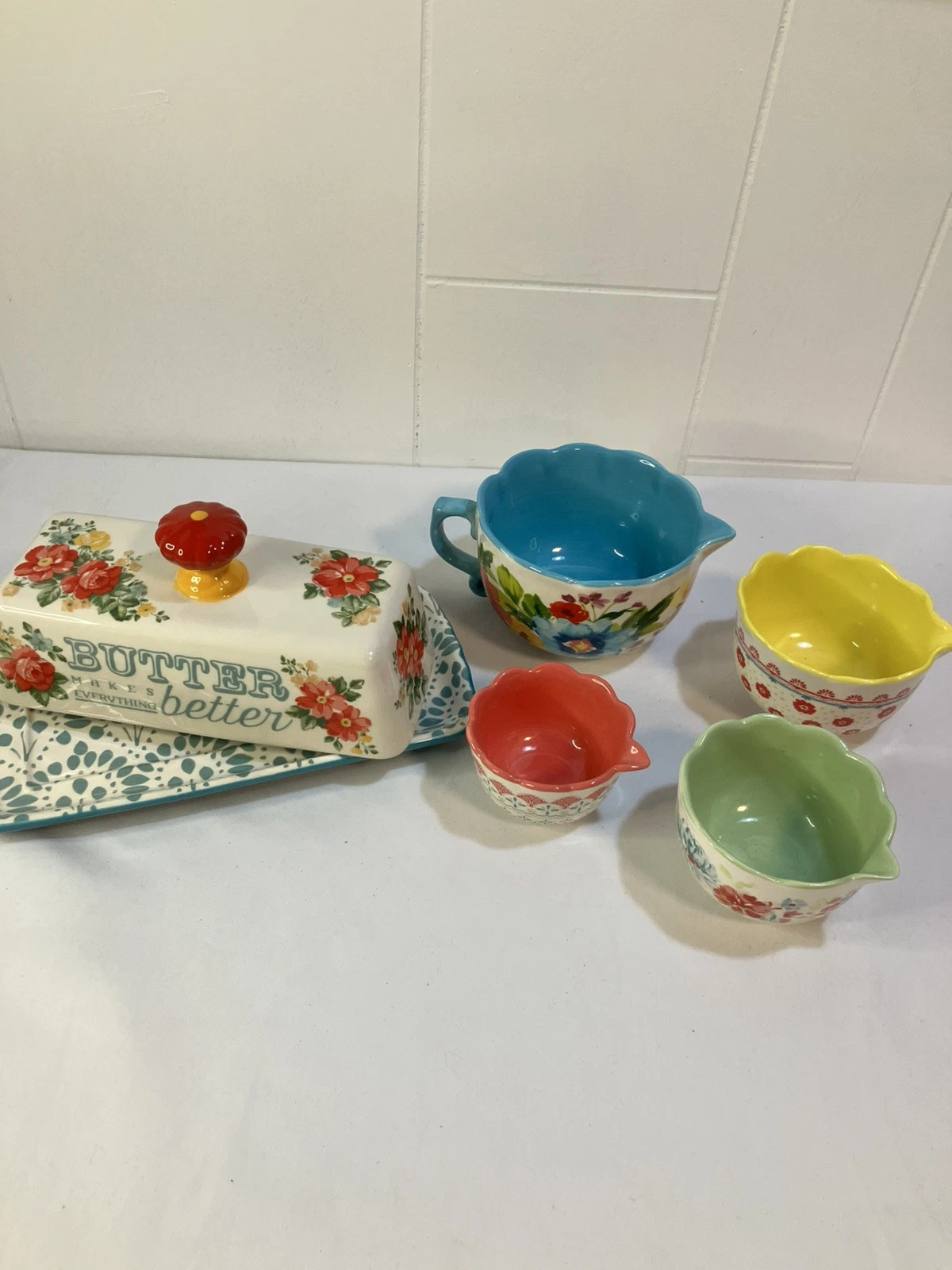 Pioneer Woman Measuring Cups And Butter Dish Farmhouse Country Kitchen Decor