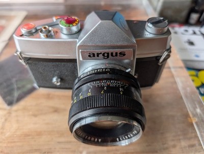 analoge spiegelreflexkamera Argus