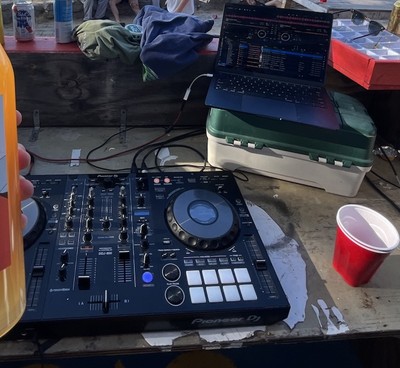 Pioneer DDJ-800 Portable DJ Controller 2-Channel, with Power Cord.