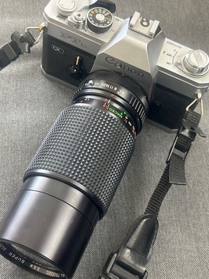 Canon FTb QL 35mm SLR Film Camera with 80- 205mm  4.5 albinar mc auto lens