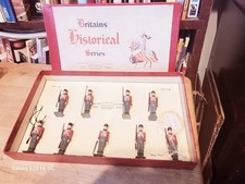 BRITAINS 1518 WATERLOO BRITISH LINE INFANTRY FIGURE SET with BOX