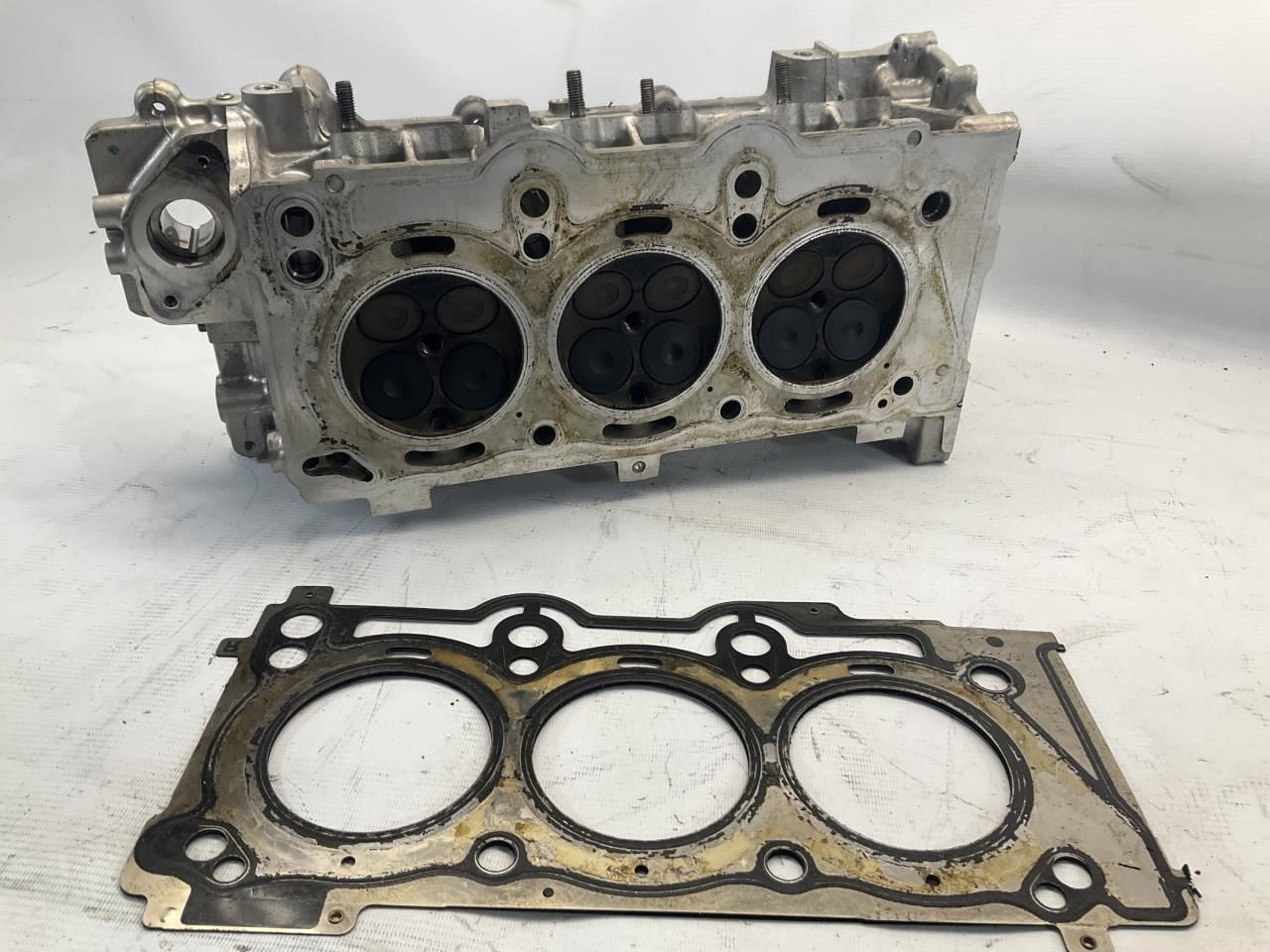 14-24 Maserati Ghibli 3.0L V6 Right Passenger Engine Cylinder Head Q