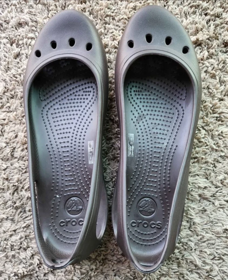 Zapatos planos mujer Crocs negros Sienna talla 10 Foto 3 de 4
