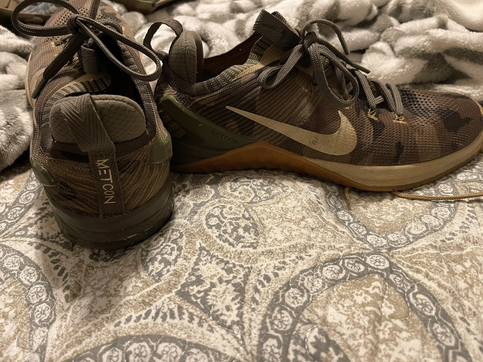 camo nike metcon 4