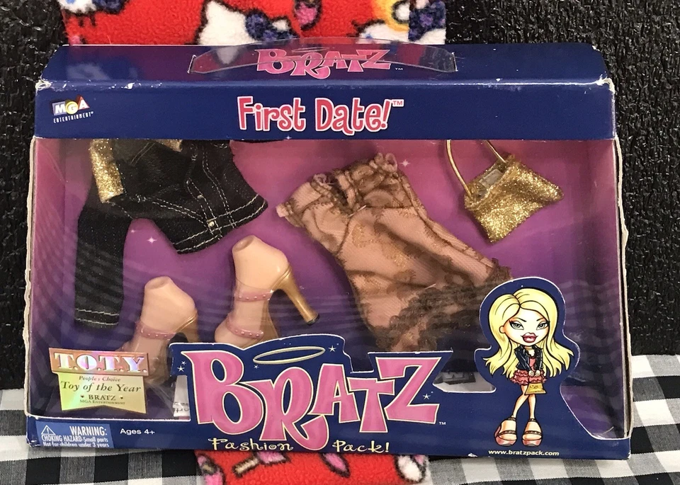 PACK DE MODA BRATZ PRIMERA FECHA, TRAJE COMPLETO DE BRATZ, ¡SIN PRECIO BASE, 2003! Foto 2 de 4