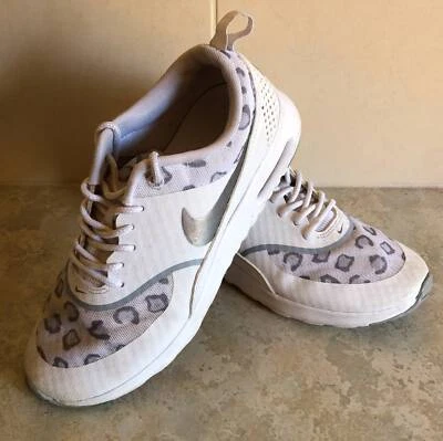 nike white cheetah