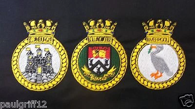 BS EMBROIDERY PLUS Bestickte Kummerbunde mit Dreifachschiffswappen