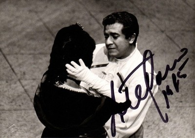 Opera: GIUSEPPE DI STEFANO; original autograph on a photo