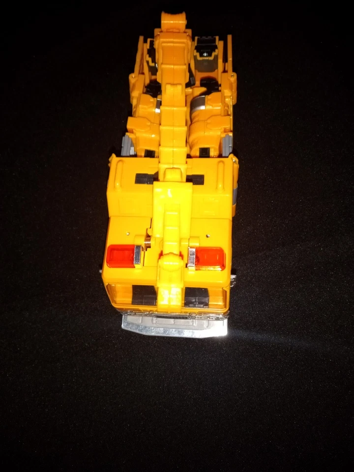 Transformers Reveal The Shield Voyager Class Solar Storm Grappel 2010 Complete - Image 3 of 4