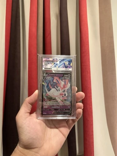 Pokémon TCG Evolving Skies Sylveon V ACE 9 Graded 074/203