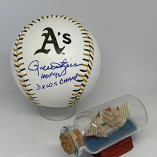Rollie Fingers Cards, Rookie Card and Autographed Memorabilia Guide 45
