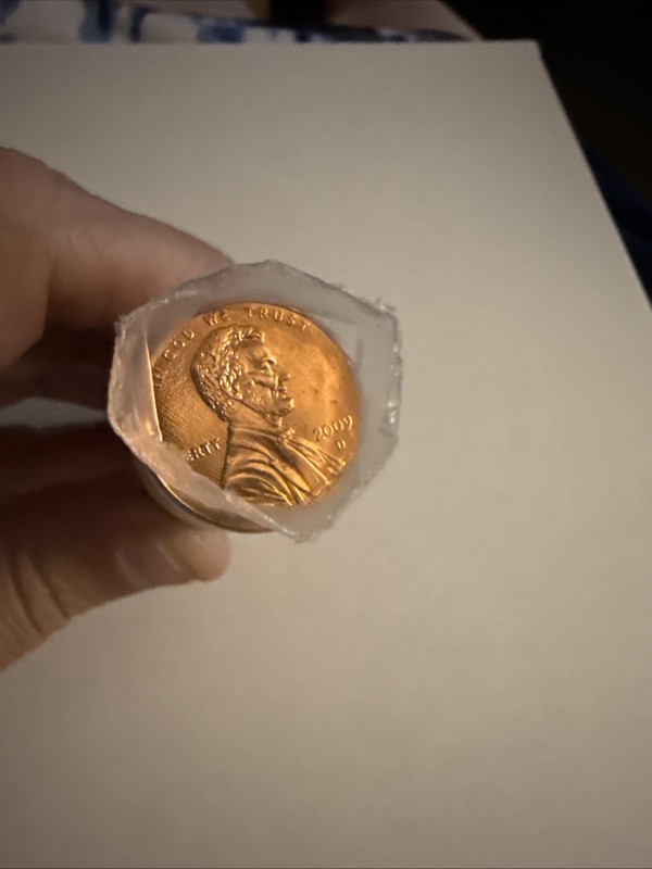 Roll of 2009 Lincoln Bicentennial Pennies Bank Roll.