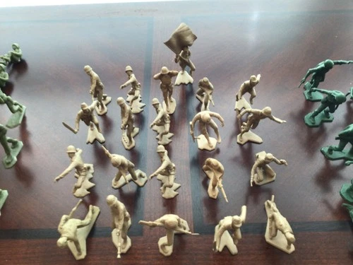 VINTAGE MARX Iwo Jima soldiers lot