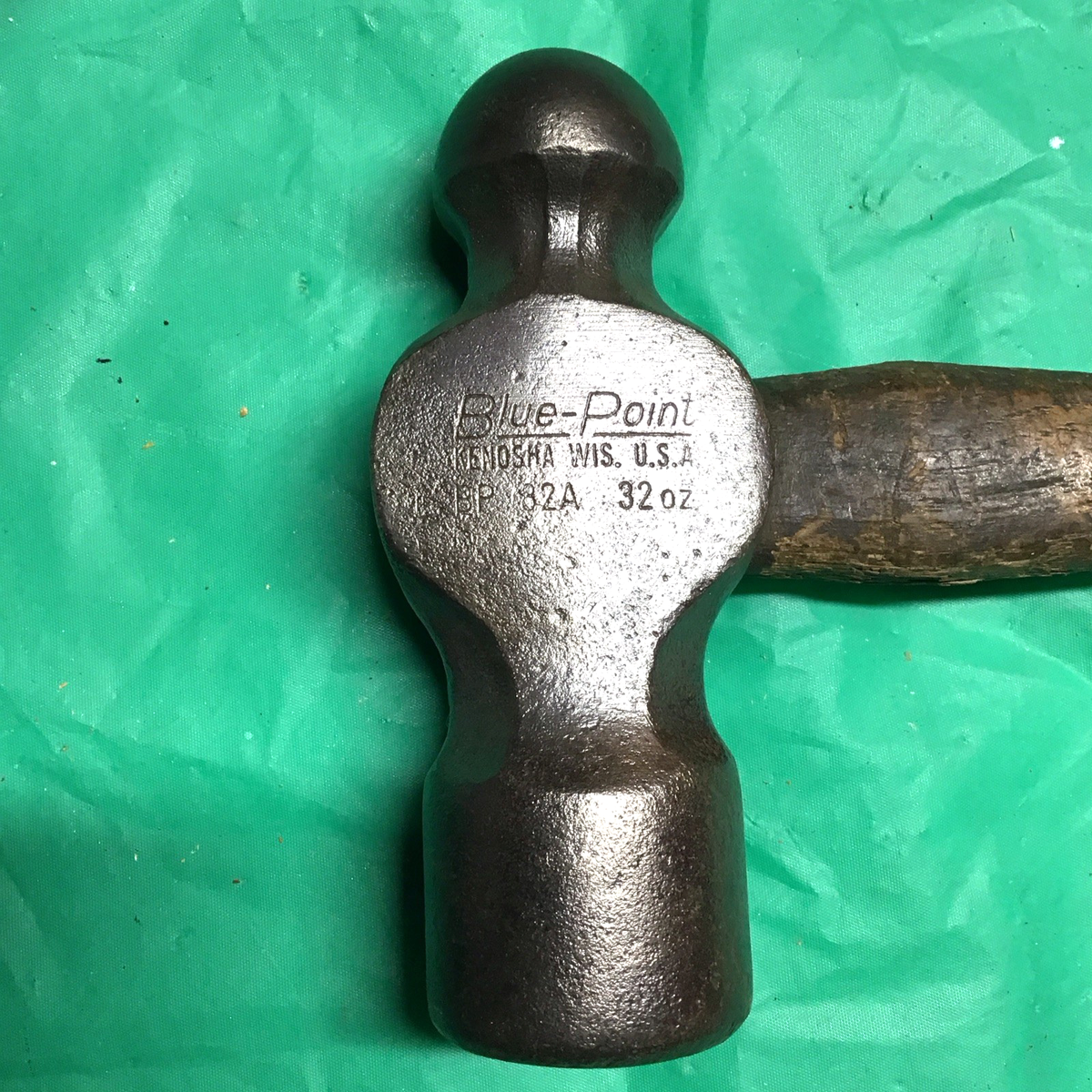 Vintage USA Blue Point 32oz Ball Peen Hammer 15.5