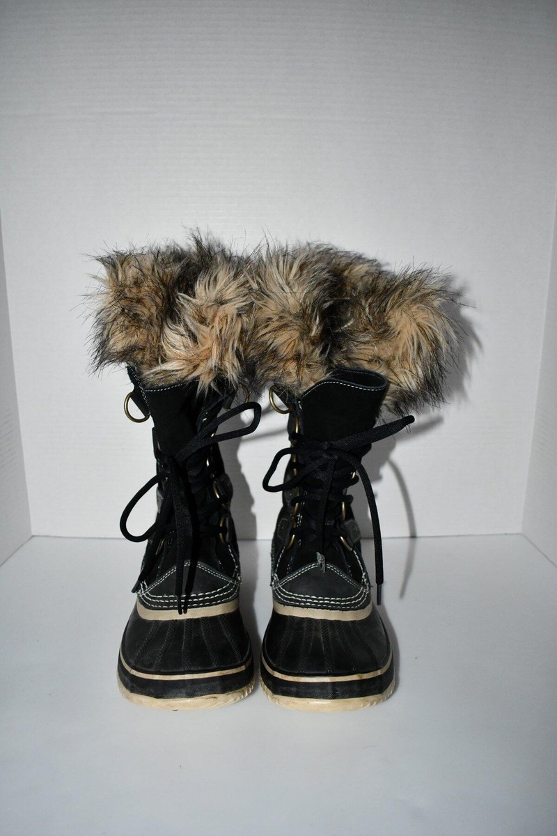 Sorel Joan of Artic Black Fur Boots in Size 7 #NL1540-010 Great