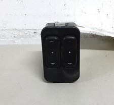 Opel Astra G Fensterheberschalter vorne links VL 2-Fach 13363201