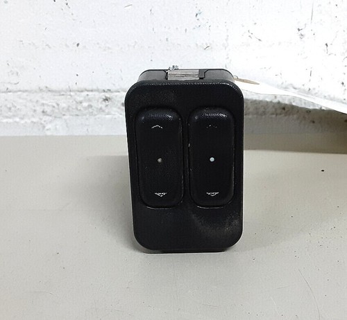 Opel Astra G Fensterheberschalter vorne links VL 2-Fach 13363201