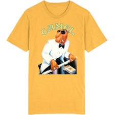 Camiseta Joe Camel tocando piano mascota