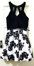 FLASH SALE NEW VTG Y2K Crystal Doll Fit & Flare Short Dress 7 Medium Black White