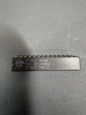 CY7C433-30DMB Cypress Dual-Port SRAM 30ns DIP-40 Memory IC
