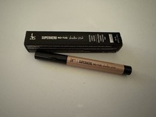 It Cosmetics Superhero No-Tug Shadow Stick Silk Armor