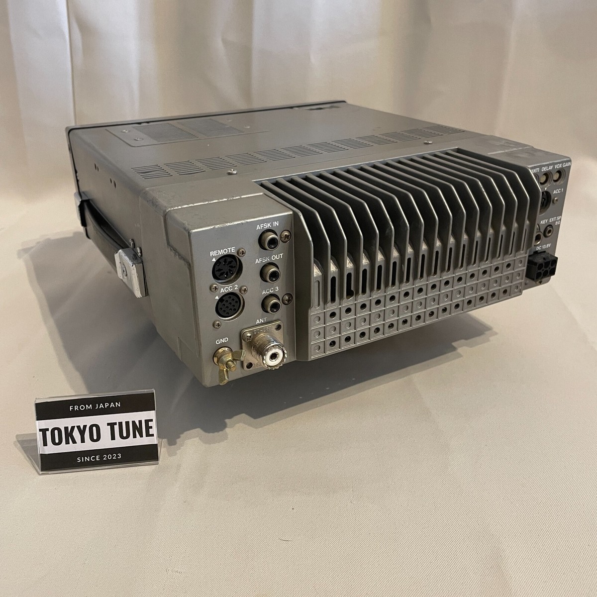 アマチュア無線 KENWOOD - TS-440v s-l400.jpg